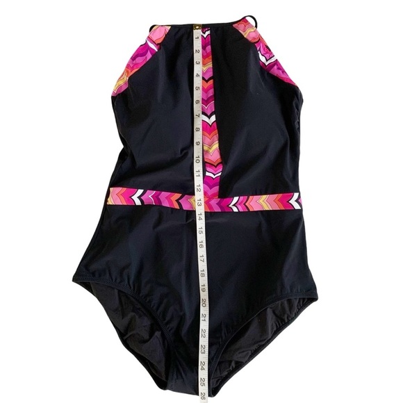 GOTTEX One Piece Swimsuit! Retail $148. - Picture 3 of 8
